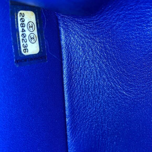 Chanel Boy Flap Bag Python Old Medium Blue - Picture 8 of 8